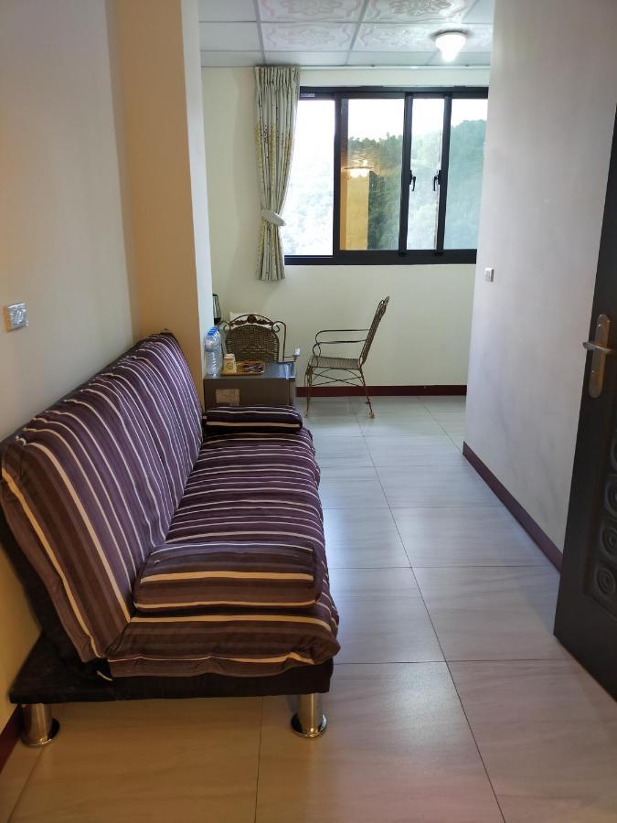 Sun Moon Lake Long Xing Homestay Yuchi Dış mekan fotoğraf