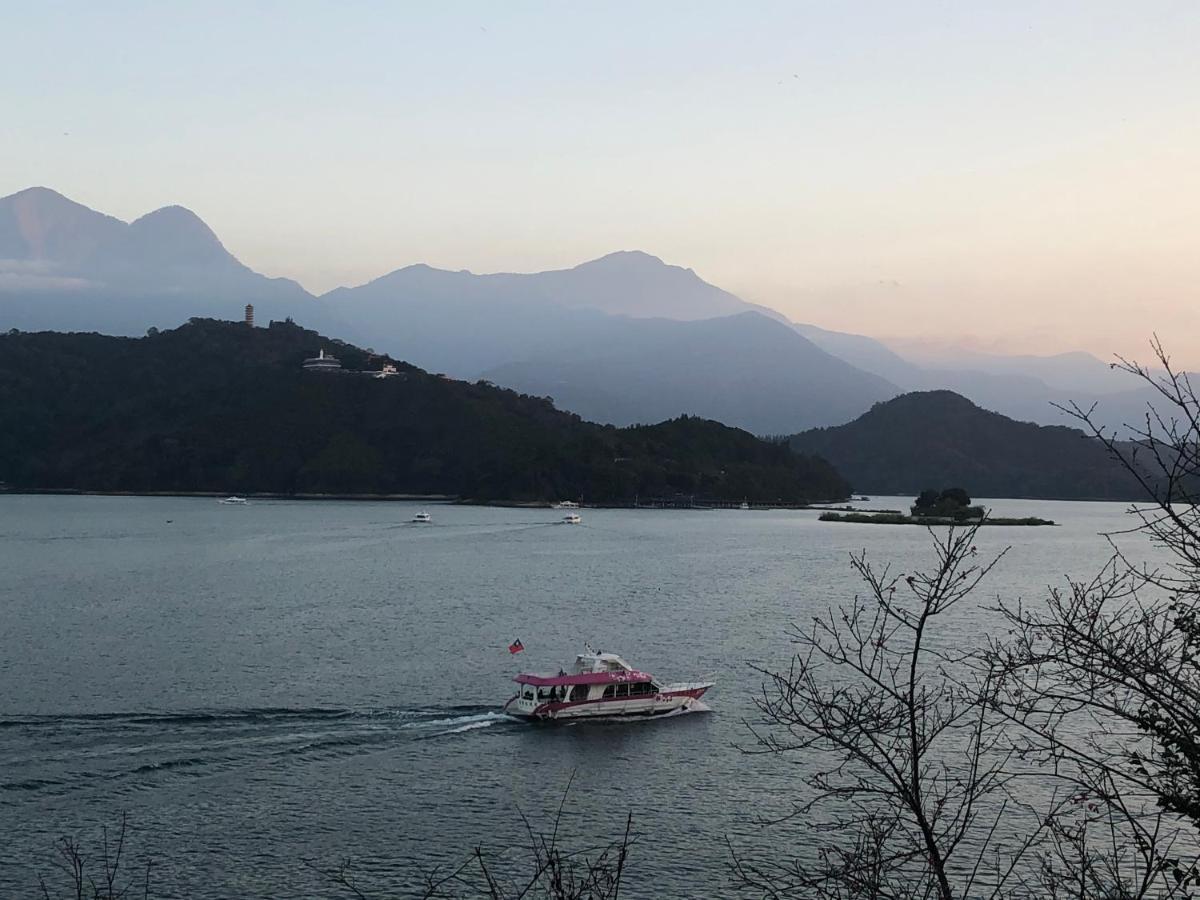 Sun Moon Lake Long Xing Homestay Yuchi Dış mekan fotoğraf